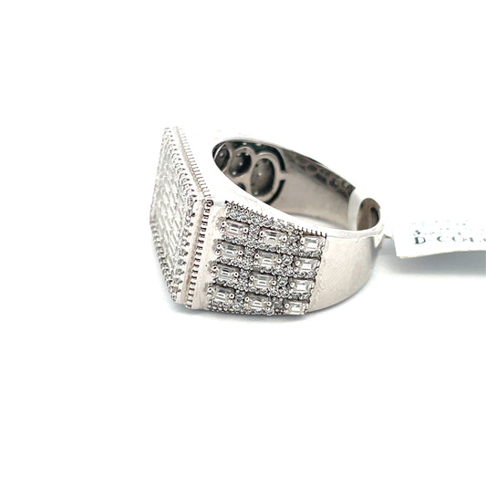 Baguette VVS Moissanite Diamond Ring