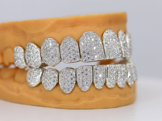 Custom Permanent VVS Moissanite Grillz